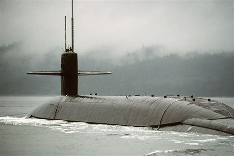 uss ohio | Submarines, Nuclear submarine, Navy ships