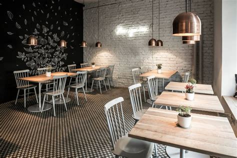 Restaurant Flooring Design: How to choose the right tiles | Engaging Interiors