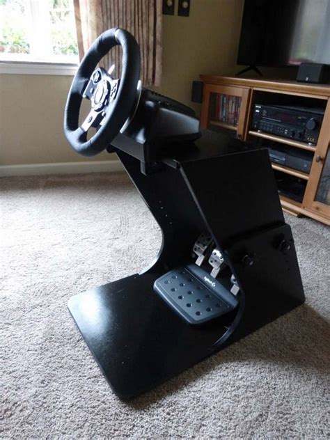 18 DIY Racing Wheel Stand Projects - DIYnCrafty