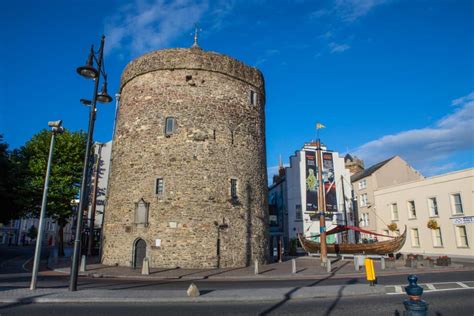 15 Best Things to Do in Waterford (Ireland) - The Crazy Tourist