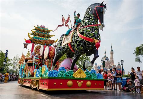 Best Shanghai Disneyland Attractions & Ride Guide - Disney Tourist Blog | Disney tourist blog ...