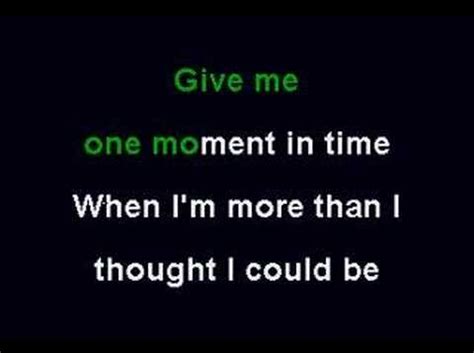 Whitney Huston - One Moment In Time Chords - Chordify