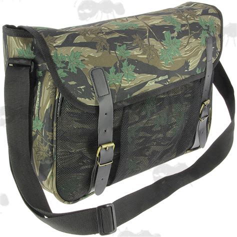 Canvas Game Bag - Traditional Green Hunting Shoulder Bags