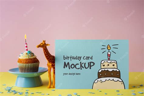 Premium PSD | Birthday card mockup with cake