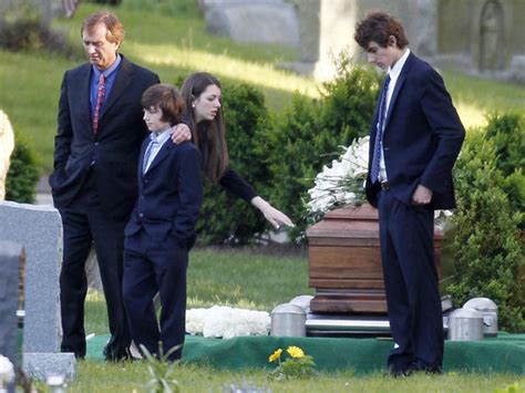 Mary Richardson Kennedy's funeral - Photo 1 - Pictures - CBS News