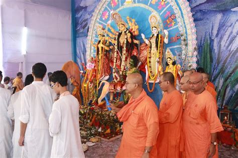 Durga Puja 2017, Dhaka | Belur Math Media Gallery