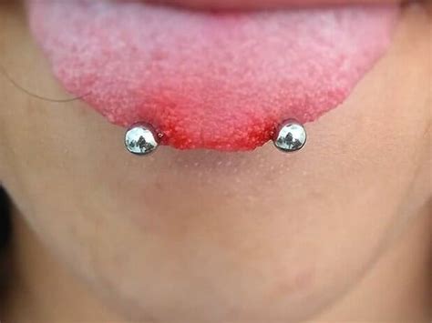 Snake Eyes Piercing 55+ Image Ideas for Snake Tounge Pierce & Jewelry ...