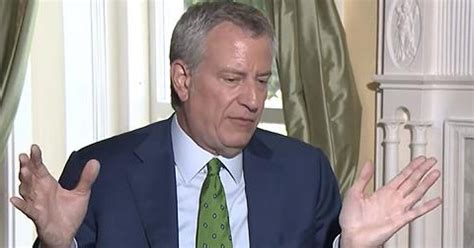 De Blasio on desperate anti-Trump crusade after botching COVID-19 ...