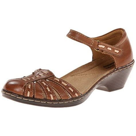 Clarks - Women's Wendy Estate Fisherman Sandal - Walmart.com - Walmart.com