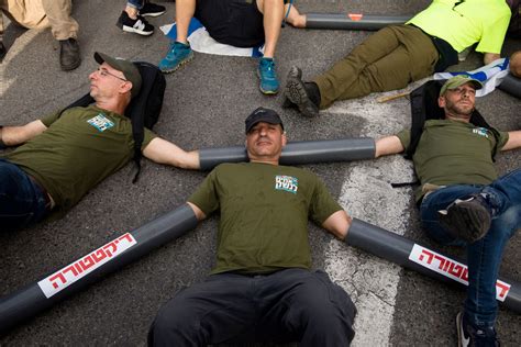 In pictures: Israelis protest as lawmakers plan judicial overhaul | CNN