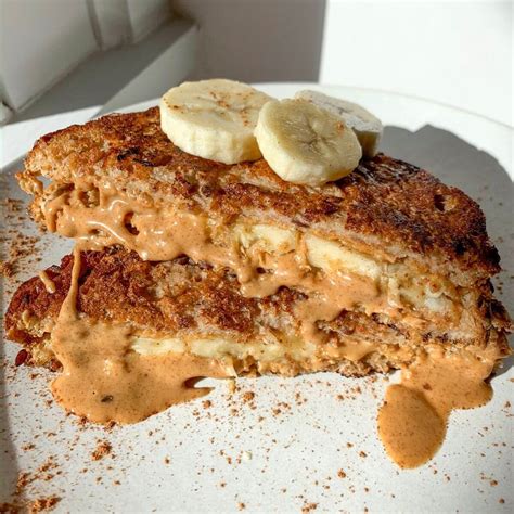 Healthy Peanut Butter Banana Stuffed French Toast - Healthful Blondie