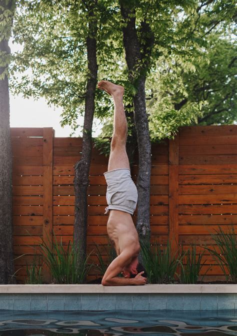 Outdoor Yoga Benefits and Tips - Kindfolk Athletics