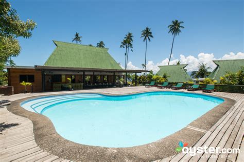 Daku Resort Review: What To REALLY Expect If You Stay