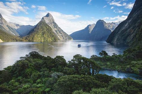 Top Fiordland Destinations | Best of Fiordland National Park