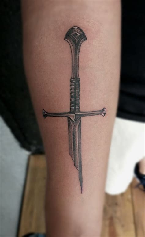 Top 70+ anduril sword tattoo - in.coedo.com.vn