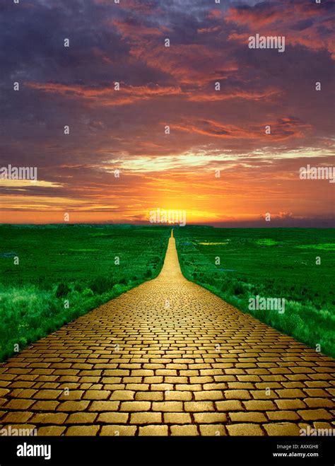 Yellow Brick Road Stock Photo - Alamy