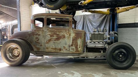 Hollywood Hot Rods’ Troy Ladd Builds a Low-Buck ’31 Ford Coupe