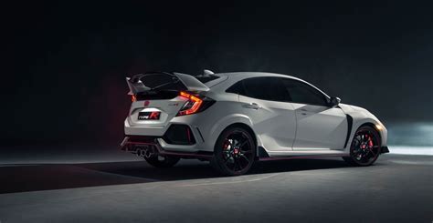 honda civic type r dubai - Sebastian Grant