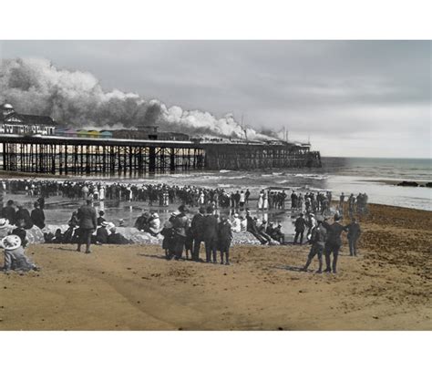 Hastings Pier Fire - WW1 East Sussex