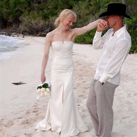 Is Renée Zellweger Married? Inside Her Relationship With Ex-Husband Kenny Chesney