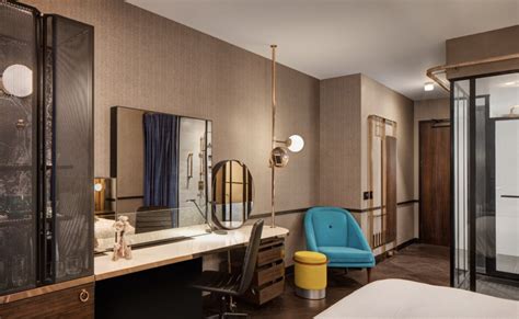 Hotel EMC2 opens in Chicago - Boutique Hotel News