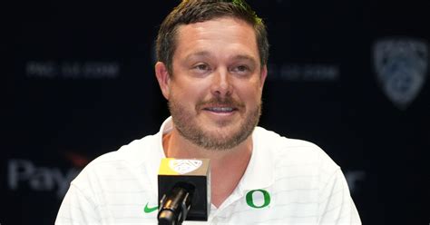 Everything Oregon coach Dan Lanning said at his press conference to preview Stanford - Saturday ...