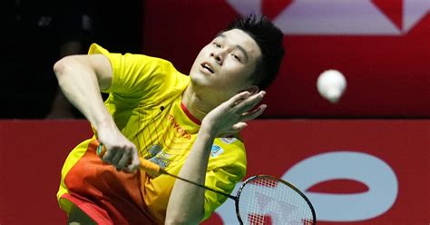 Badminton India Open 2023: Kunlavut Vitidsarn stuns Viktor Axelsen in ...