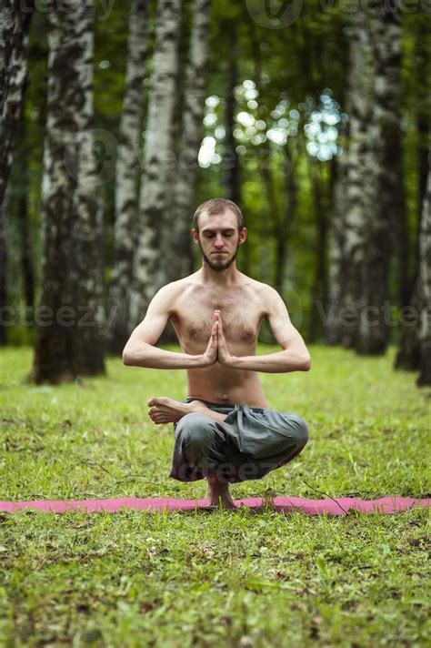 Yoga man meditating at sunset. Male model of meditation in serene harmony 17093450 Stock Photo ...