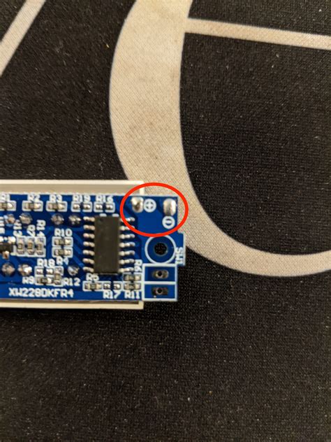 Connecting the Battery Indicator • VapOven