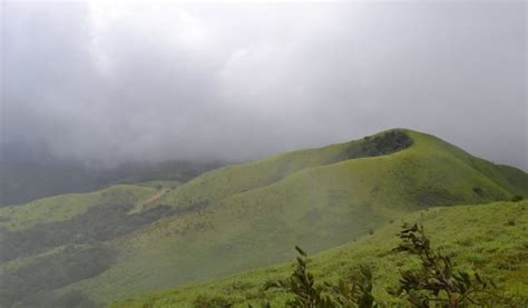 Homestay in Sakleshpur | Sakleshpur Trek Cost | Camping in Sakleshpur