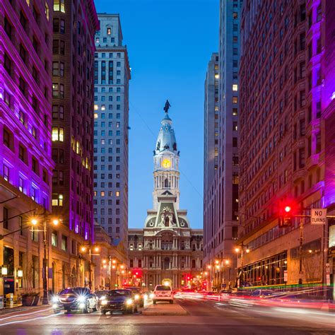 Philadelphia's landmark historic City Hall building - Alidays