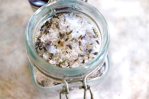 Lavender Bath Salts {give yourself a spa day!}