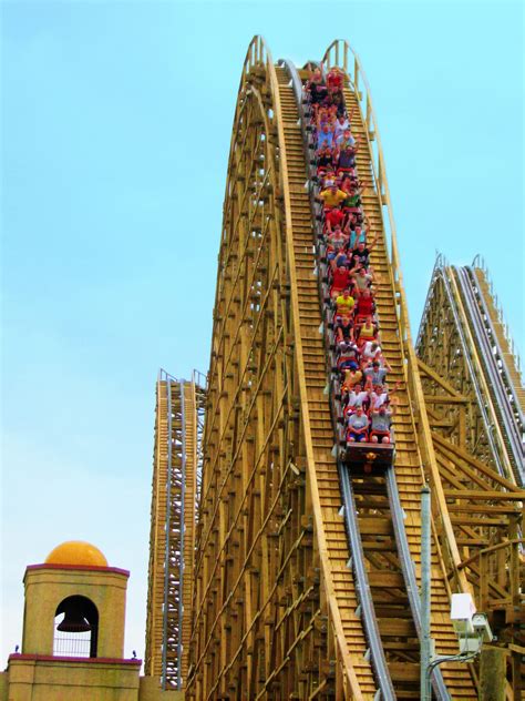 El Toro - Intamin Amusement Rides