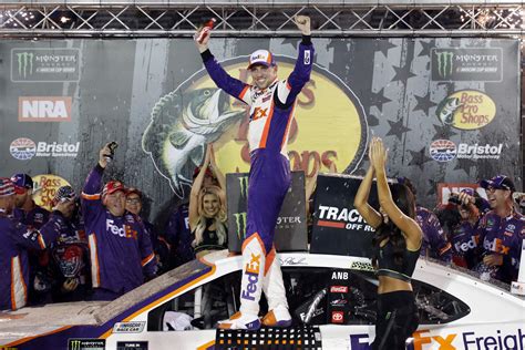 Denny Hamlin wins at Bristol to spoil Matt DiBenedetto’s upset bid ...