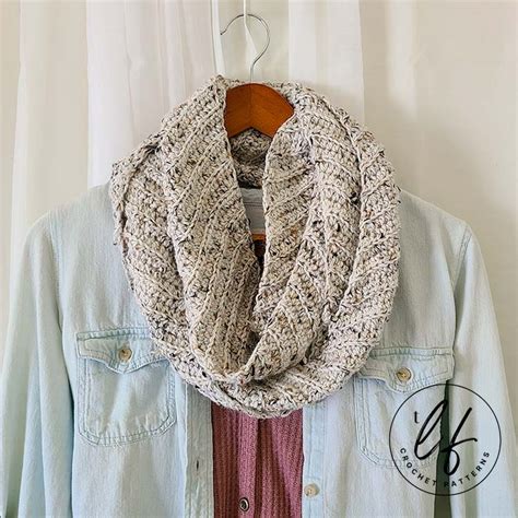 Easy Crochet Infinity Scarf with Diagonal Ribbing