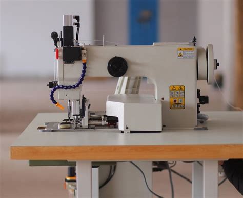 7 Best Industrial Sewing Machines – Reviewed and Rated (Fall 2023)