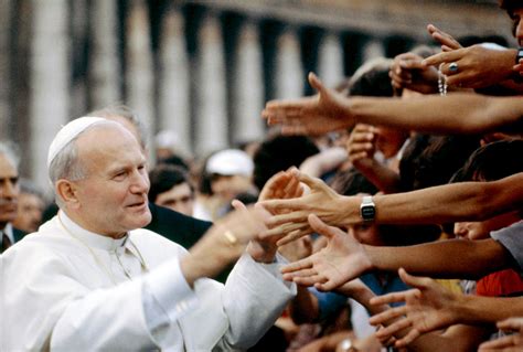 El atentado al Papa Juan Pablo II: El hecho que conmocionó al mundo en 1981 | Los 80