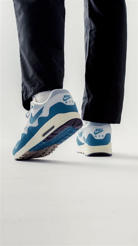 Nike Air Max 1 x Patta 'Noise Aqua' | Sneakers men fashion, Sneakers fashion, Nike fashion