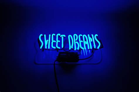 Sweet Dreams Neon Sign Wallpaper 66618 2048x1365px