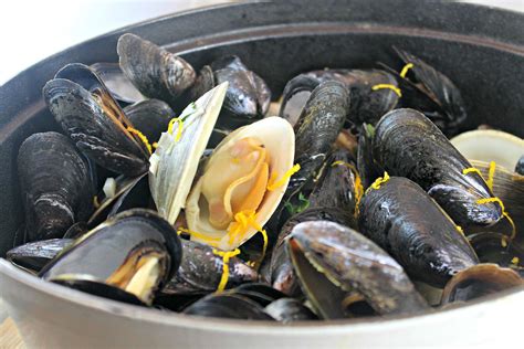 Beer Steamed Clams and Mussels Recipe | I Can Cook That