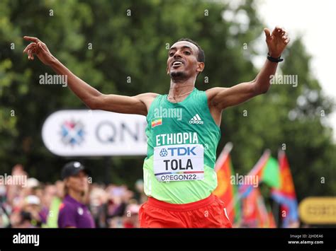 Tamirat Tola of Ethiopia wins the men's marathon at the world athletics ...