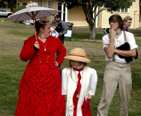Victorian era dress - History Alive! 2011, Fort Lytton, Br… | Flickr