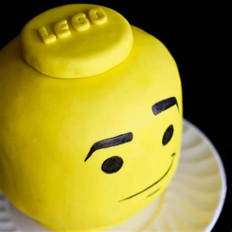 Lego Head Cake Tutorial | Ashlee Marie - real fun with real food