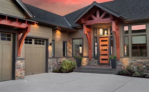 10 Stunning Luxury Home Exterior Design Ideas to Elevate Your Curb Appeal!