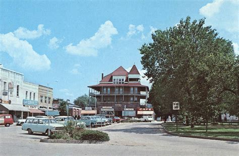 Berryville Street Scene - Encyclopedia of Arkansas