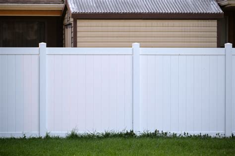 The Benefits of Installing PVC Fencing Around Your Home » Sunny Sweet Days