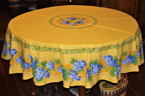 How To Sew A 70 Inch Round Tablecloth - How To Make A Round Tablecloth In My Own Style / Learn ...