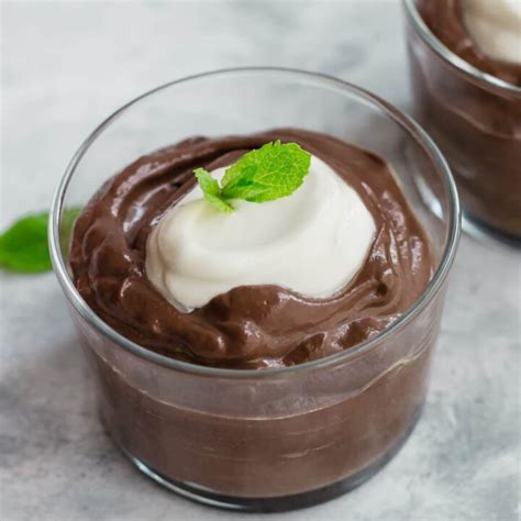 Easy keto chocolate avocado mousse | I Eat Keto