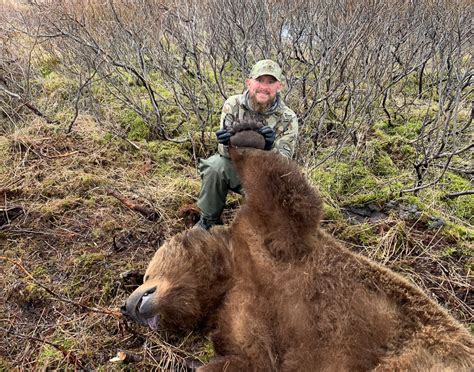 Spring Brown Bear Hunts in Vast Alaska - Vast Alaska