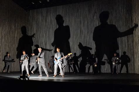 David Byrne's American Utopia on Broadway Tickets | New York | TodayTix